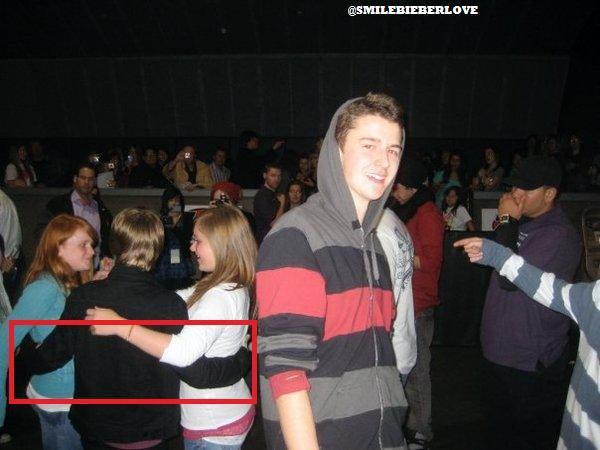 《冰雪奇缘2》本月回归 揭晓艾莎冰雪超能力来源_星空app官方网页(图1) 星空官方网站