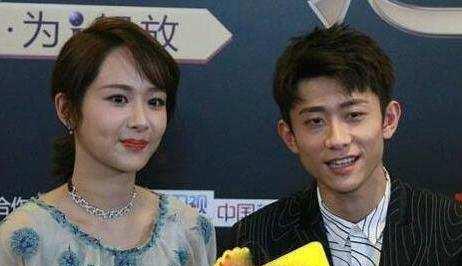 小我私家大病求助互联网服务平台自律条约升级版公布“星空app官网”(图1) 星空app官网