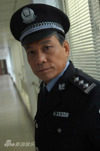 石楼:借助LED宣传车 交通宁静到处讲:星空app官方网页(图3) 星空app官网