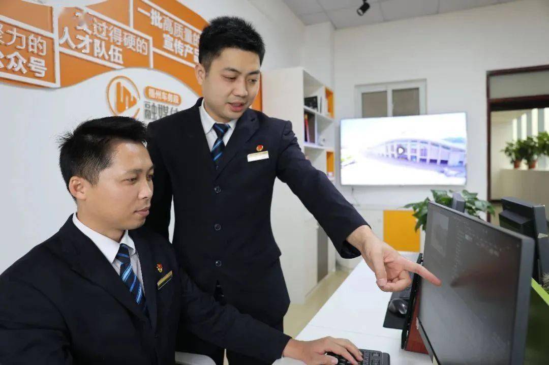 “星空app官方网页”
尺度化融媒体事情室示范点丨梧州车务段融媒体事情室(图9) “星空app官方网页”
尺度化融媒体事情室示范点丨梧州车务段融媒体事情室(图9)