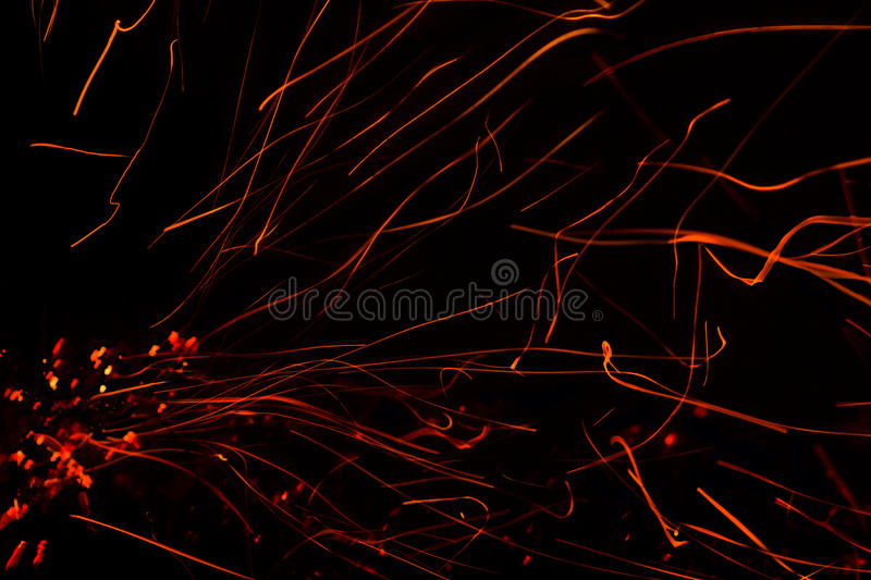 清洁能源点亮“三江之源”-星空官方网站(图2) 星空app官网