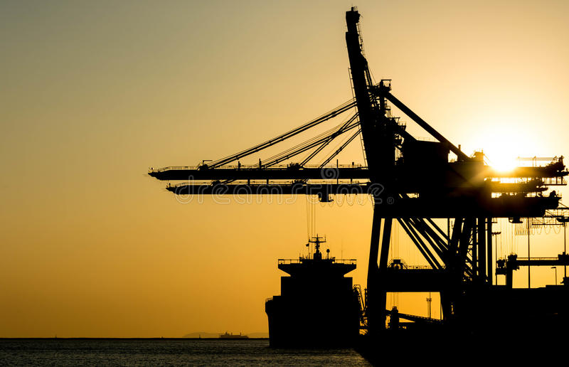 ‘星空app官方网页’Steam公布2017第4季度游戏销售额排名 “吃鸡”第二(图1) 星空app官方网页