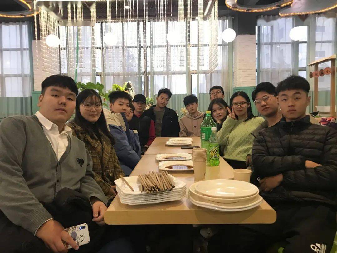 【星空app官网】
融媒体中心(图9)