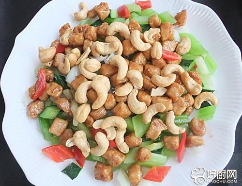 ‘星空官方网站’2018出国留学市场呈现三大趋势(图2) 星空app官方网页