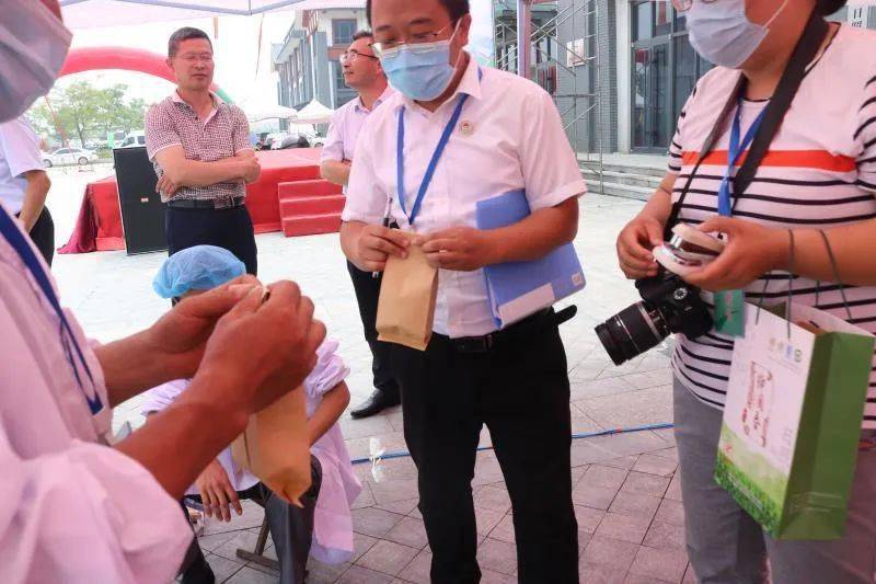 “星空官方网站”
FM95/《法治在线》——公证在您身边(图9)